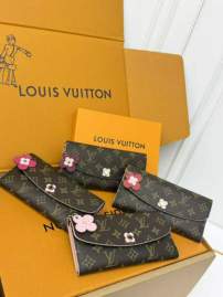 Picture of Louis Vuitton Wallets _SKUfw236874783fw